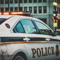 NYPD-Studie: Implicit Bias Training verändert zwar die Einstellung der Polizeibeamten gegenüber Menschen anderer ethnischer Zugehörigkeit, aber nicht unbedingt deren Verhalten